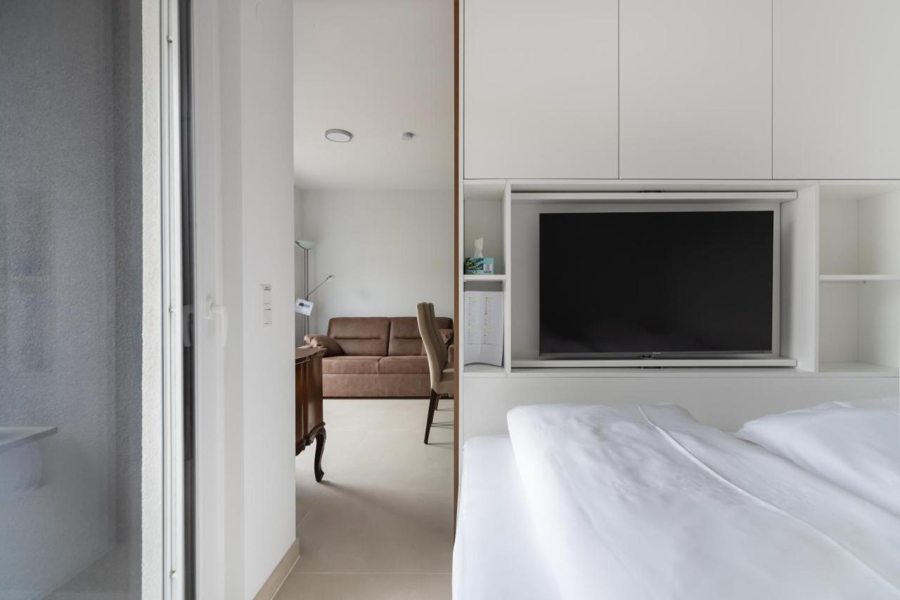 Ruhig, Hell Und Neu Mit Garage Apartment Vienna Luaran gambar