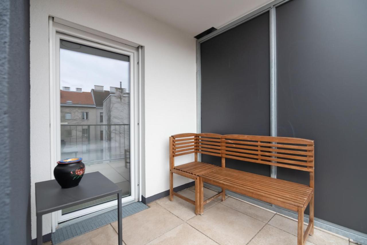 Ruhig, Hell Und Neu Mit Garage Apartment Vienna Luaran gambar
