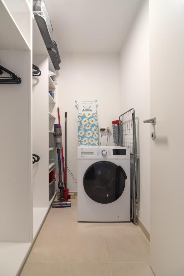 Ruhig, Hell Und Neu Mit Garage Apartment Vienna Luaran gambar